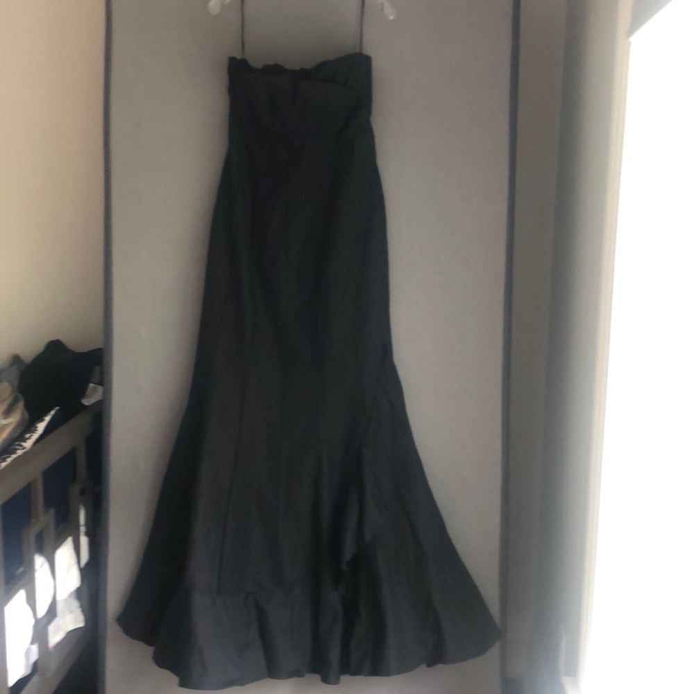 Kay Unger black strapless gown